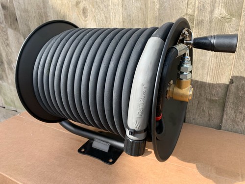 Wall mounted pressure - pressure, washer